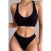 Kadın Siyah Desteksiz Seamless Tangalı İç Çamaşır Takımı – Modern, Konforlu Kadın Siyah Desteksiz Seamless Tangalı İç Çamaşır Takımı – Modern, Konforlu