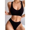Kadın Siyah Desteksiz Seamless Tangalı İç Çamaşır Takımı – Modern, Konforlu