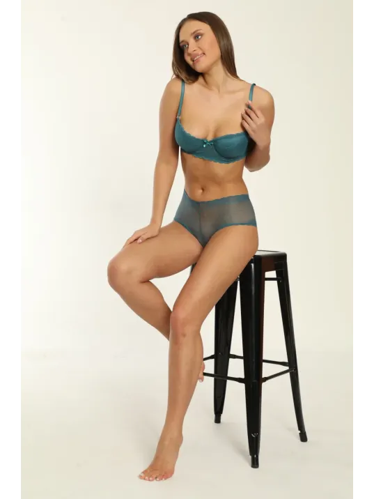 Kadın Yeşil Şortlu Push Up Sütyen Külot Takımı – Modern, Konforlu Ve Günlük Kombinlere Uygun Kadın Yeşil Şortlu Push Up Sütyen Külot Takımı – Modern, Konforlu Ve Günlük Kombinlere Uygun