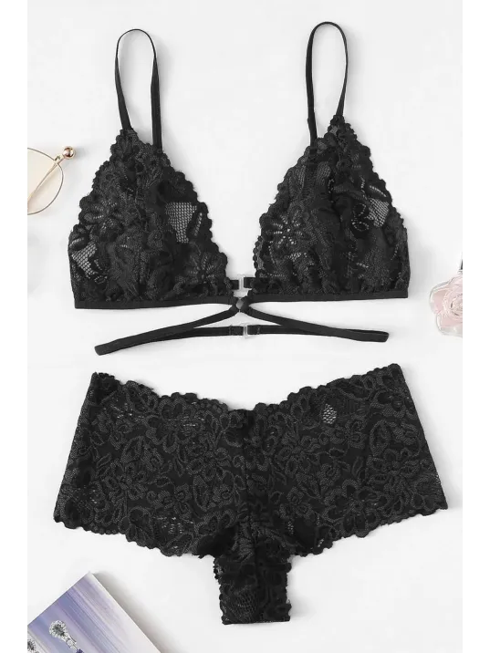 Kadın Siyah Özel Şık Sütyen Külot Takımı – Modern, Konforlu Ve Günlük Kombinlere Uygun