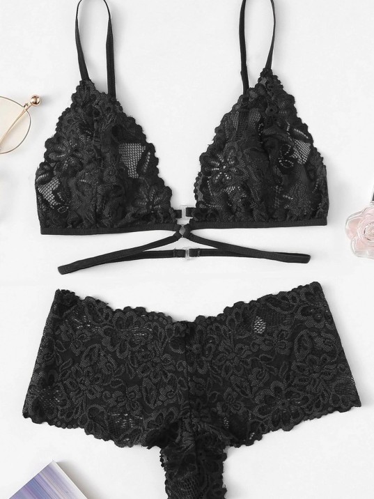 Kadın Siyah Özel Şık Sütyen Külot Takımı – Modern, Konforlu Ve Günlük Kombinlere Uygun Kadın Siyah Özel Şık Sütyen Külot Takımı – Modern, Konforlu Ve Günlük Kombinlere Uygun