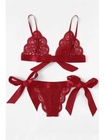 Kadın Bordo Kurdelalı Ve Dantelli Sütyen Külot Takımı – Modern, Konforlu Ve Günlük Kombinlere Uygun