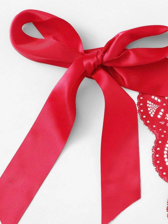 Kadın Kırmızı Kurdelalı Ve Dantelli Sütyen Külot Takımı – Modern, Konforlu Ve Günlük Kombinlere Uygun