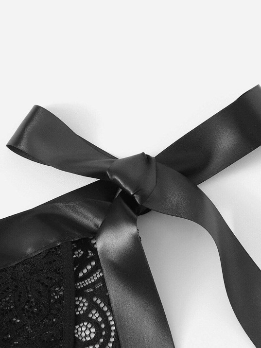 Kadın Siyah Kurdelalı Ve Dantelli Sütyen Külot Takımı – Modern, Konforlu Ve Günlük Kombinlere Uygun