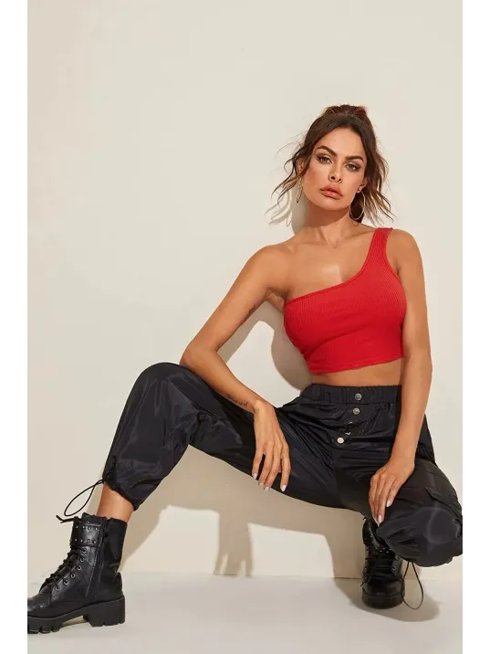 Kadın Kırmızı Tek Omuz Crop Büstiyer – Modern Ve Şık Tasarım