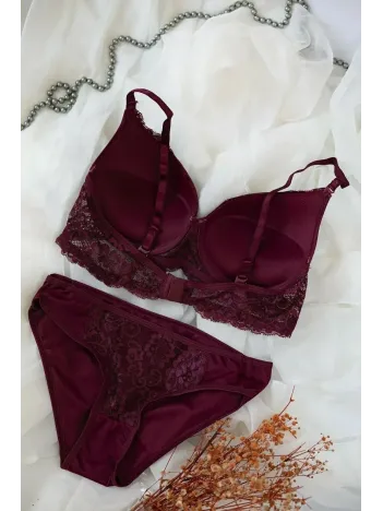 Kadın Bordo Dolgulu Dantel Sütyen Ve Külot Takım – Modern, Konforlu Ve Günlük Kombinlere Uygun