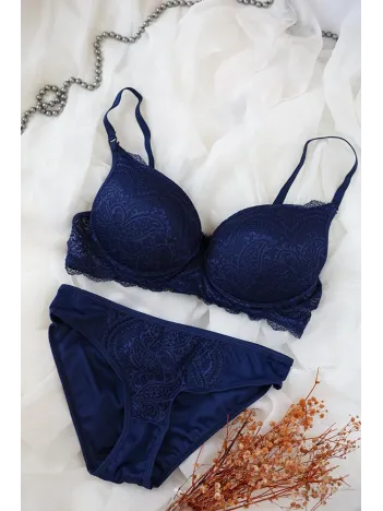 Kadın Lacivert Dolgulu Dantel Sütyen Ve Külot Takım – Modern, Konforlu Ve Günlük Kombinlere Uygun