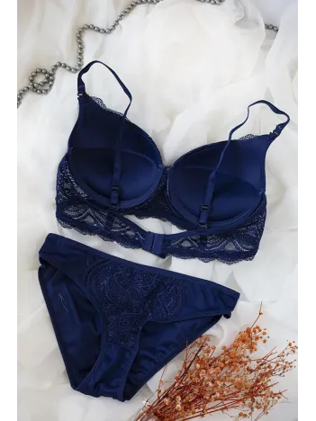 Kadın Lacivert Dolgulu Dantel Sütyen Ve Külot Takım – Modern, Konforlu Ve Günlük Kombinlere Uygun