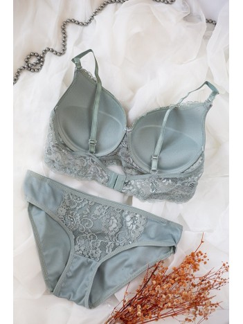Kadın Su Yeşili Dolgulu Dantel Sütyen Ve Külot Takım – Modern, Konforlu Ve Günlük Kombinlere Uygun