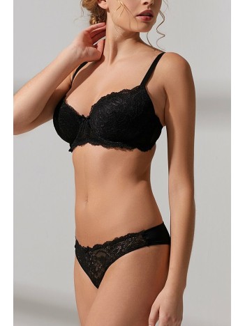 Kadın Siyah Dantel Dolgulu Sütyen Külot Takımı – Modern, Konforlu Ve Günlük Kombinlere Uygun