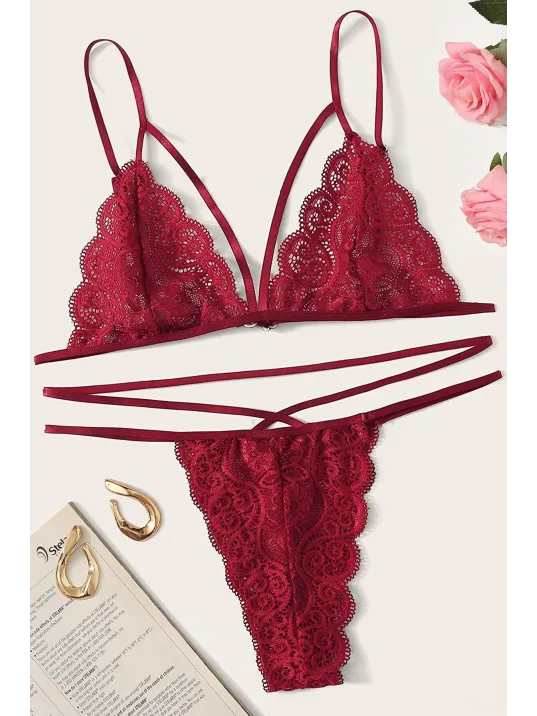 Kadın Bordo Dantel Sütyen Külot Takımı – Modern, Konforlu Ve Günlük Kombinlere Uygun Kadın Bordo Dantel Sütyen Külot Takımı – Modern, Konforlu Ve Günlük Kombinlere Uygun