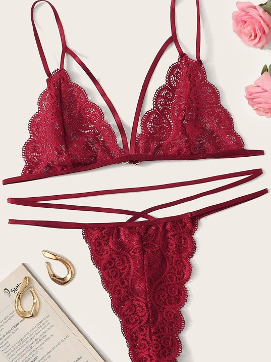 Kadın Bordo Dantel Sütyen Külot Takımı – Modern, Konforlu ve Günlük Kombinlere Uygun