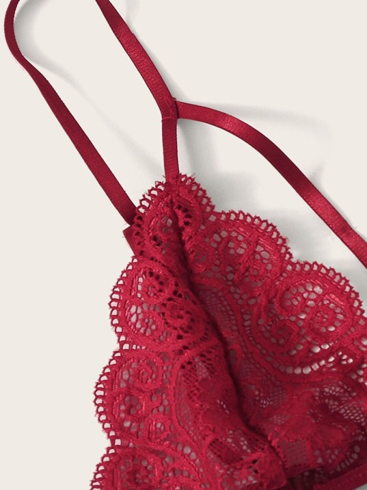 Kadın Bordo Dantel Sütyen Külot Takımı – Modern, Konforlu ve Günlük Kombinlere Uygun
