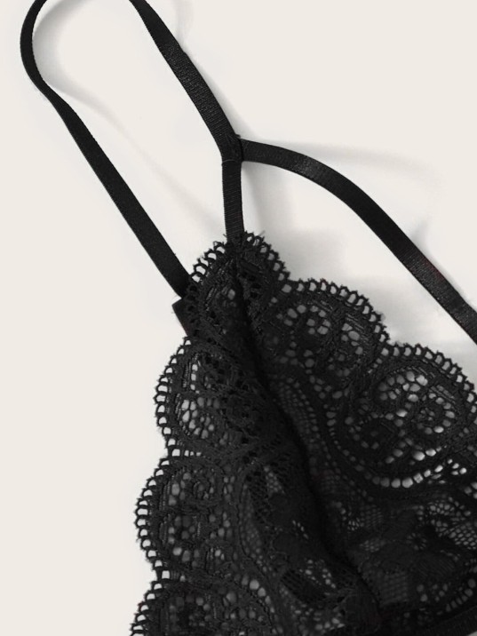 Kadın Siyah Dantel Sütyen Külot Takımı – Modern, Konforlu ve Günlük Kombinlere Uygun