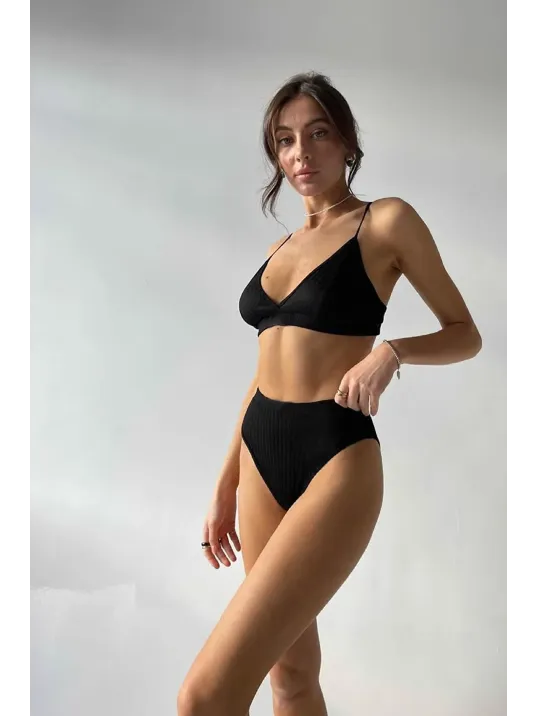 Kadın Siyah Yüksek Bel Dolgusuz Slip Takım – Modern, Konforlu Ve Günlük Kombinlere Uygun