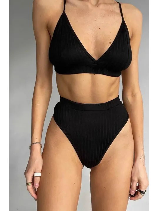 Kadın Siyah Yüksek Bel Dolgusuz Slip Takım – Modern, Konforlu Ve Günlük Kombinlere Uygun