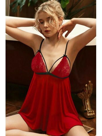 Kadın Kırmızı Arka Kısmı Açık Özel Gecelik – Modern ve Şık Tasarım