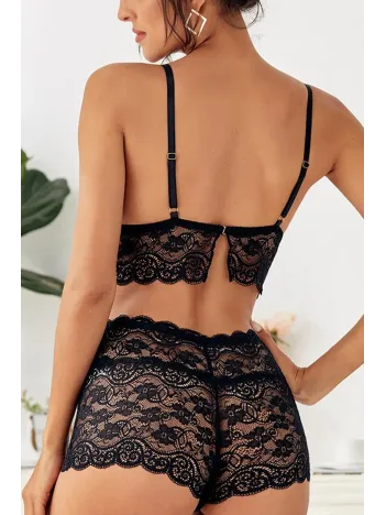 Kadın Siyah Şortlu Dantel Bralet Takım – Modern, Konforlu Ve Günlük Kombinlere Uygun