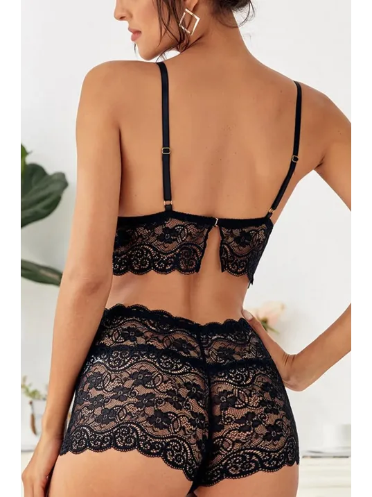 Kadın Siyah Şortlu Dantel Bralet Takım – Modern, Konforlu Ve Günlük Kombinlere Uygun
