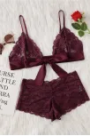 Kadın Bordo Dantelli & Kurdelalı Sütyen Külot Takımı – Modern, Konforlu Ve Günlük Kombinlere Uygun Kadın Bordo Dantelli & Kurdelalı Sütyen Külot Takımı – Modern, Konforlu Ve Günlük Kombinlere Uygun