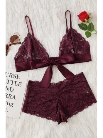Kadın Bordo Dantelli & Kurdelalı Sütyen Külot Takımı – Modern, Konforlu Ve Günlük Kombinlere Uygun