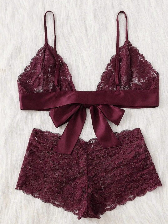 Kadın Bordo Dantelli & Kurdelalı Sütyen Külot Takımı – Modern, Konforlu ve Günlük Kombinlere Uygun