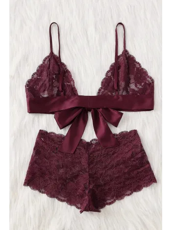 Kadın Bordo Dantelli & Kurdelalı Sütyen Külot Takımı – Modern, Konforlu Ve Günlük Kombinlere Uygun
