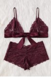 Kadın Bordo Dantelli & Kurdelalı Sütyen Külot Takımı – Modern, Konforlu Ve Günlük Kombinlere Uygun Kadın Bordo Dantelli & Kurdelalı Sütyen Külot Takımı – Modern, Konforlu Ve Günlük Kombinlere Uygun