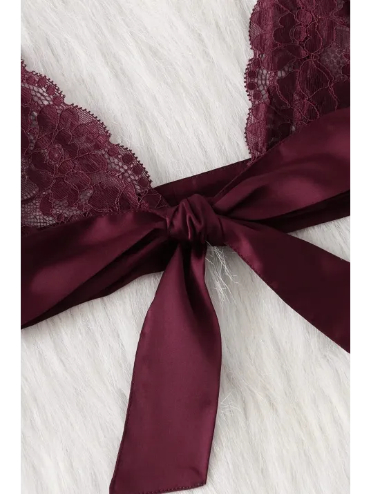 Kadın Bordo Dantelli & Kurdelalı Sütyen Külot Takımı – Modern, Konforlu Ve Günlük Kombinlere Uygun