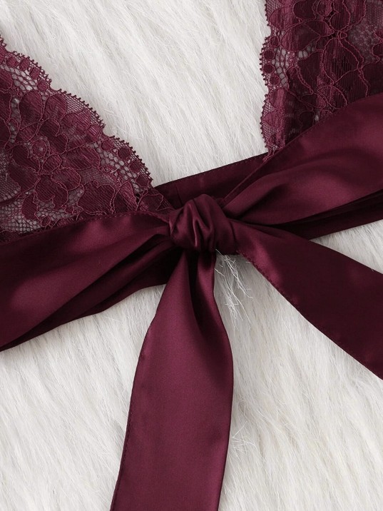 Kadın Bordo Dantelli & Kurdelalı Sütyen Külot Takımı – Modern, Konforlu ve Günlük Kombinlere Uygun