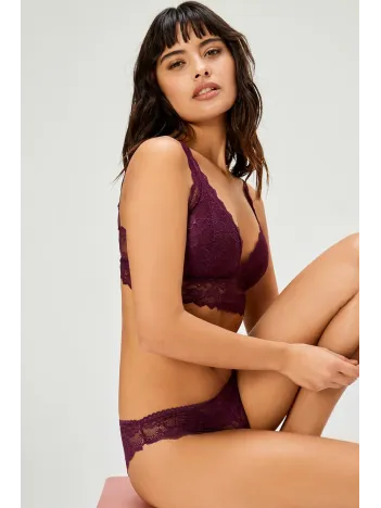 Kadın Mor Dantelli Büstiyer Sütyen Külot Takımı – Modern, Konforlu Ve Günlük Kombinlere Uygun