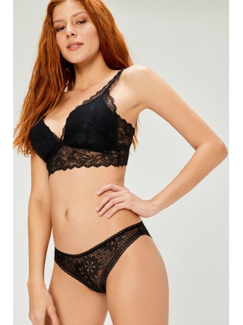 Kadın Siyah Dantelli Büstiyer Sütyen Külot Takımı – Modern, Konforlu Ve Günlük Kombinlere Uygun
