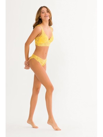 Kadın Sarı Dantelli Büstiyer Sütyen Külot Takımı – Modern, Konforlu Ve Günlük Kombinlere Uygun Kadın Sarı Dantelli Büstiyer Sütyen Külot Takımı – Modern, Konforlu Ve Günlük Kombinlere Uygun