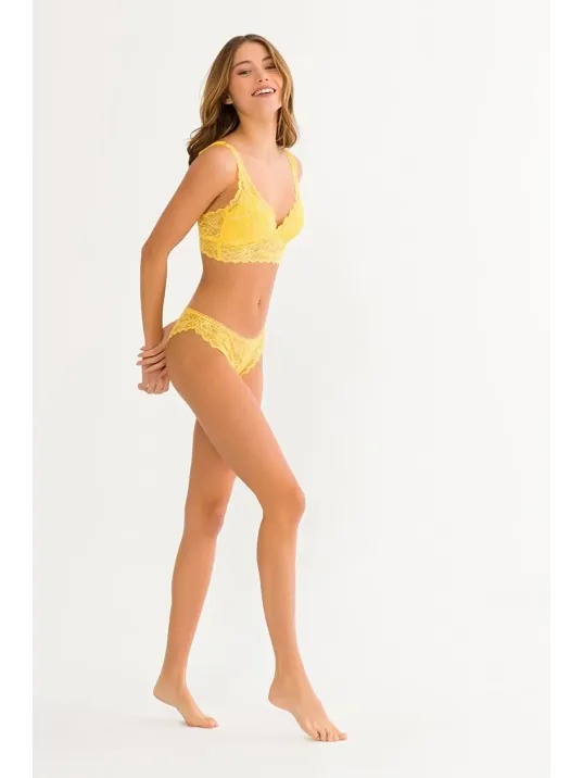 Kadın Sarı Dantelli Büstiyer Sütyen Külot Takımı – Modern, Konforlu Ve Günlük Kombinlere Uygun