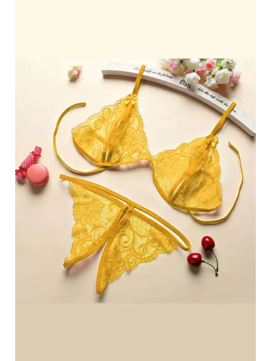 Kadın Sarı Dantelli Sütyen Külot Takımı – Modern, Konforlu Ve Günlük Kombinlere Uygun Kadın Sarı Dantelli Sütyen Külot Takımı – Modern, Konforlu Ve Günlük Kombinlere Uygun