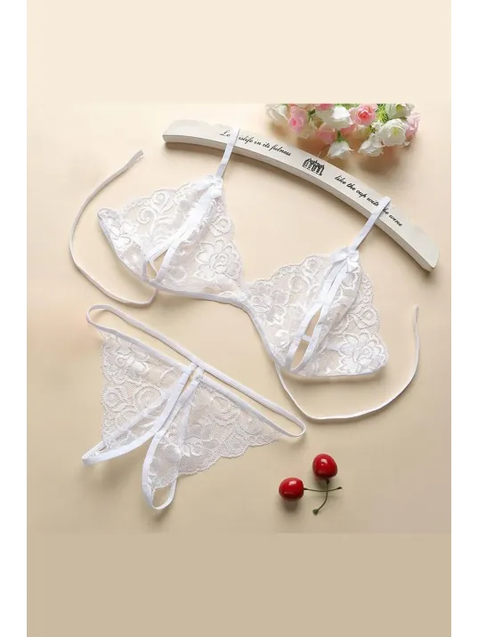 Kadın Beyaz Dantelli Sütyen Külot Takımı – Modern, Konforlu Ve Günlük Kombinlere Uygun Kadın Beyaz Dantelli Sütyen Külot Takımı – Modern, Konforlu Ve Günlük Kombinlere Uygun