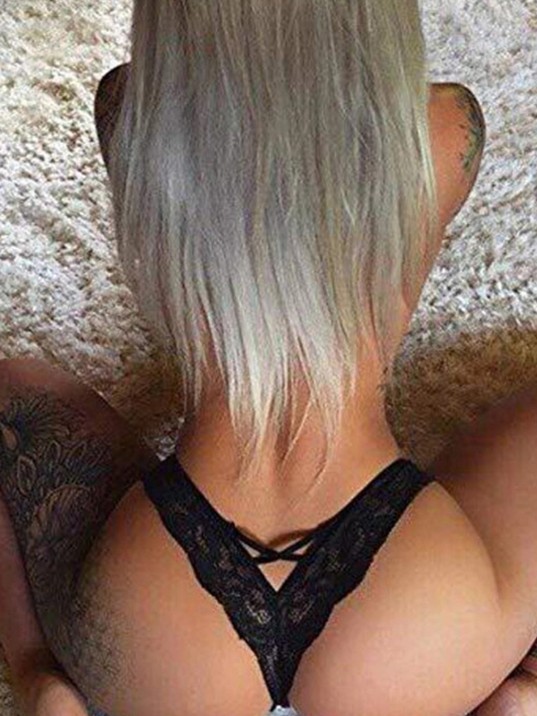 Kadın Siyah Dantel Tanga Külot – Modern Ve Şık Tasarım Kadın Siyah Dantel Tanga Külot – Modern Ve Şık Tasarım