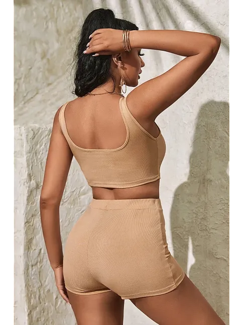 Kadın Krem Rengi Şortlu Crop Top Gecelik Takım – Modern, Konforlu Ve Günlük Kombinlere Uygun