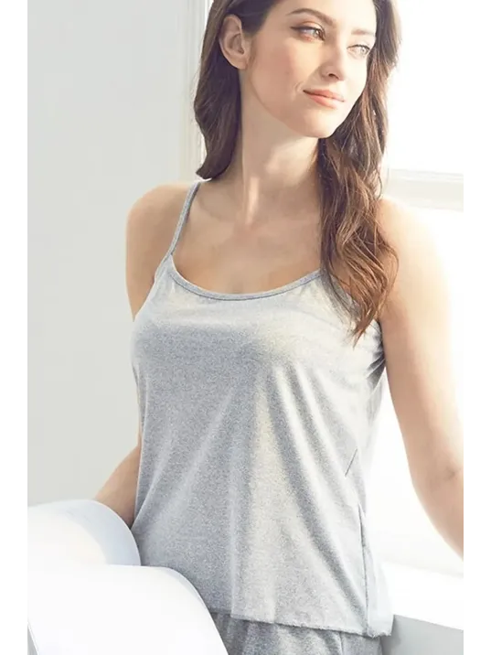 Kadın Gri Şortlu Penye Gecelik Takımı – Modern, Konforlu Ve Günlük Kombinlere Uygun