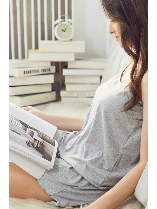 Kadın Gri Şortlu Penye Gecelik Takımı – Modern, Konforlu Ve Günlük Kombinlere Uygun Kadın Gri Şortlu Penye Gecelik Takımı – Modern, Konforlu Ve Günlük Kombinlere Uygun