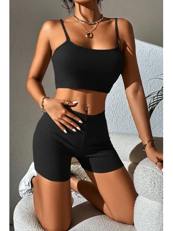 Kadın Siyah Şortlu Kaşkorse Gecelik Takım – Modern, Konforlu Ve Günlük Kombinlere Uygun