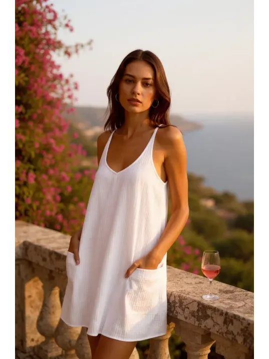 Kadın Beyaz Mini Cepli Tulum Plaj Elbisesi – Şık, Rahat Ve 4 Mevsim Kullanıma Uygun Kadın Beyaz Mini Cepli Tulum Plaj Elbisesi – Şık, Rahat Ve 4 Mevsim Kullanıma Uygun