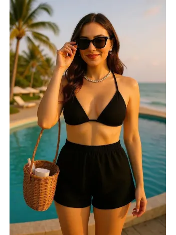 Kadın Siyah Şortlu Belden Ve Boyundan Bağlamalı Bikini Takımı – Modern, Konforlu Ve Günlük Kombinlere Uygun Kadın Siyah Şortlu Belden Ve Boyundan Bağlamalı Bikini Takımı – Modern, Konforlu Ve Günlük Kombinlere Uygun