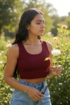 Kadın Bordo Kare Yaka Crop Top Bluz – Şık, Rahat Ve Kolay Kombinlenebilir Kadın Bordo Kare Yaka Crop Top Bluz – Şık, Rahat Ve Kolay Kombinlenebilir