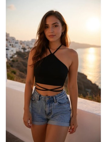 Kadın Siyah Sırtı Açık Boyundan Çapraz Bağlamalı Crop Top Bluz – Şık, Rahat Ve Kolay Kombinlenebilir