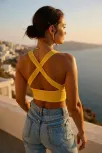 Kadın Sarı Çapraz Sırt Detaylı Şık Crop Top Büstiyer – Modern Ve Şık Tasarım