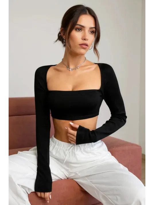 Kadın Siyah Uzun Kol Göğüs Ve Sırt Dekolteli Crop Top Bluz – Şık, Rahat Ve Kolay Kombinlenebilir