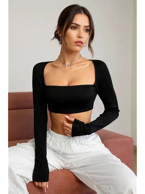 Kadın Siyah Uzun Kol Göğüs Ve Sırt Dekolteli Crop Top Bluz – Şık, Rahat Ve Kolay Kombinlenebilir