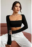 Kadın Siyah Uzun Kol Göğüs Ve Sırt Dekolteli Crop Top Bluz – Şık, Rahat Ve Kolay Kombinlenebilir