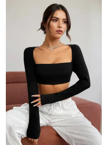 Kadın Siyah Uzun Kol Göğüs Ve Sırt Dekolteli Crop Top Bluz – Şık, Rahat Ve Kolay Kombinlenebilir
